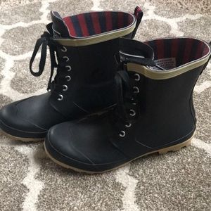 💥LAST CHANCE 💥TOMMY HILFIGER RAIN/SNOW BOOTS